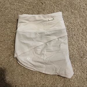 Low rise speed up short 2.5”